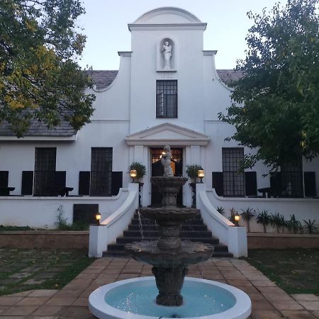 Constantia Guest Lodge Претория Екстериор снимка