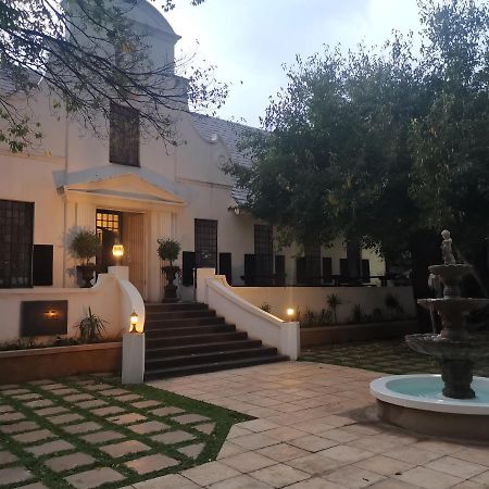 Constantia Guest Lodge Претория Екстериор снимка