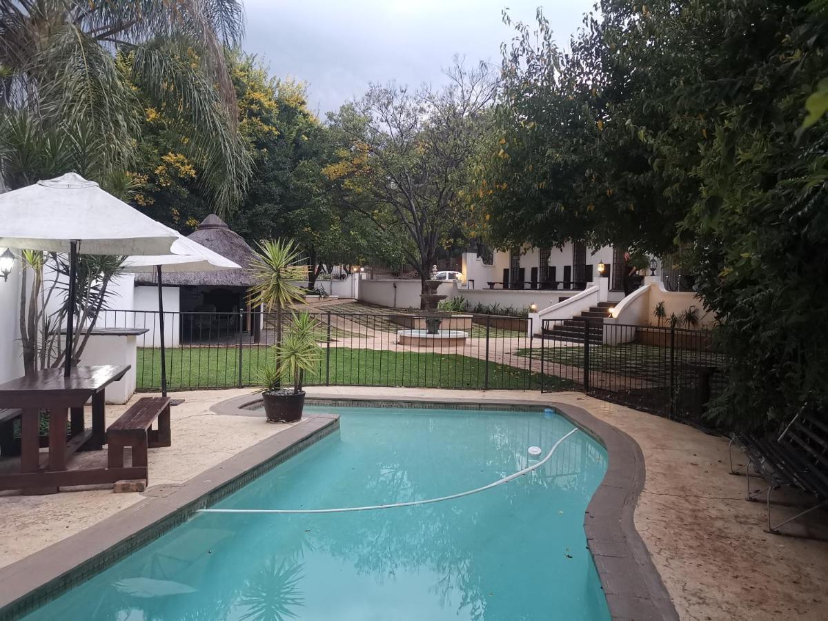 Constantia Guest Lodge Претория Екстериор снимка