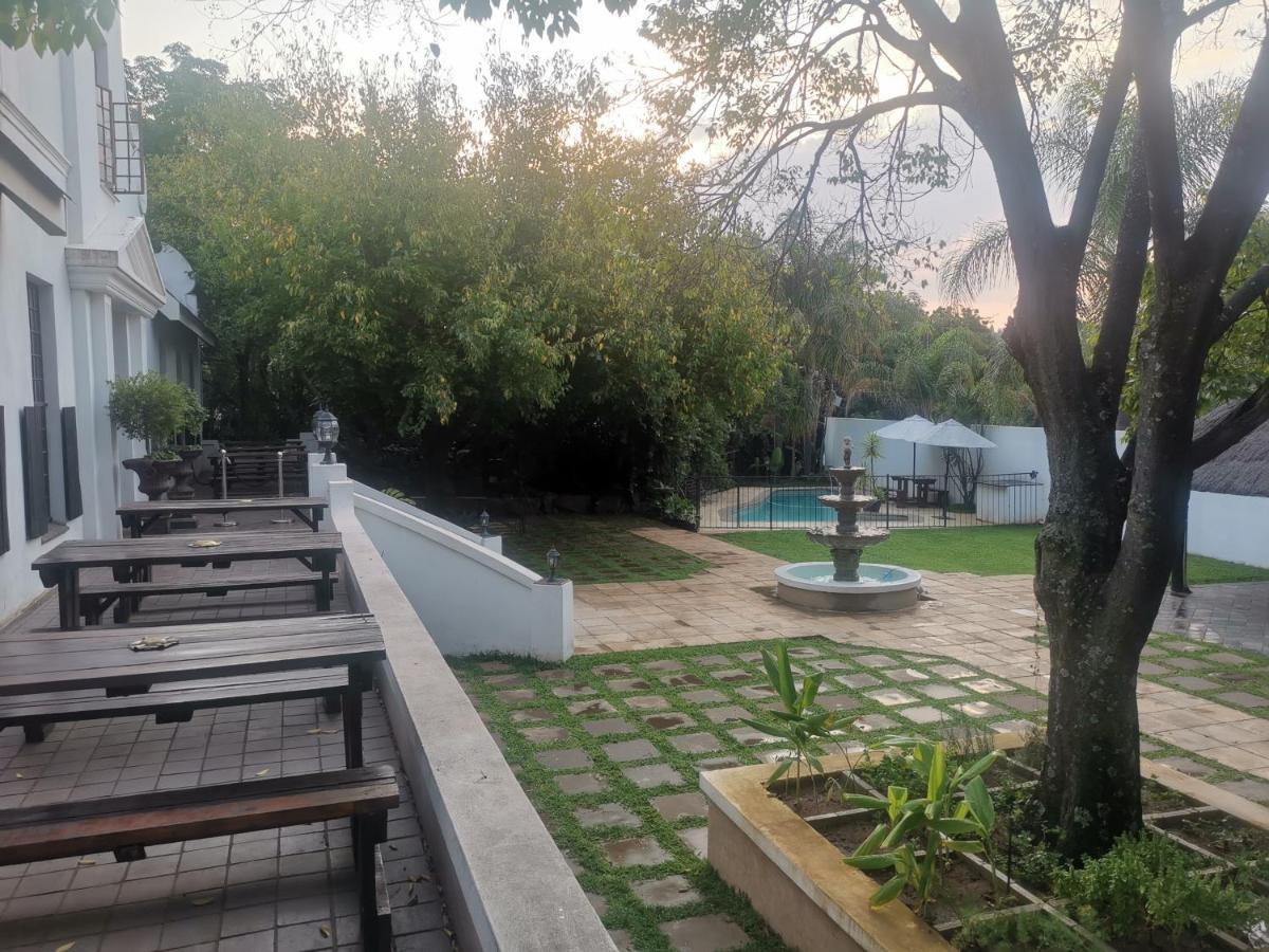 Constantia Guest Lodge Претория Екстериор снимка