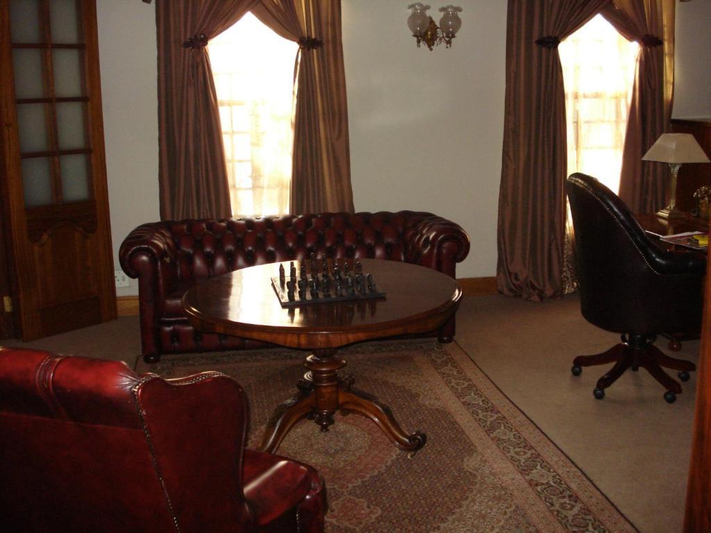 Constantia Guest Lodge Претория Екстериор снимка