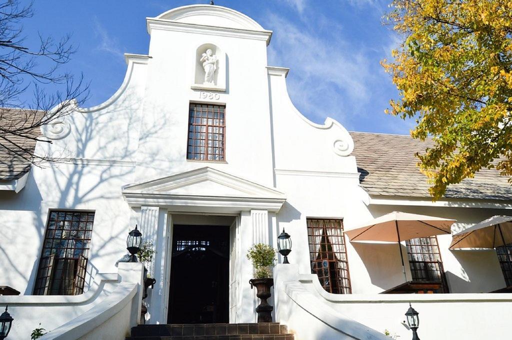 Constantia Guest Lodge Претория Екстериор снимка