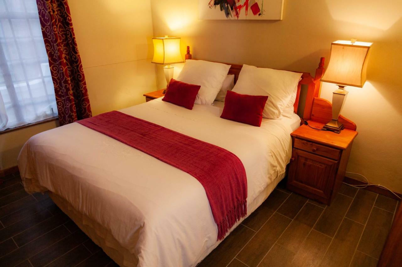 Constantia Guest Lodge Претория Екстериор снимка